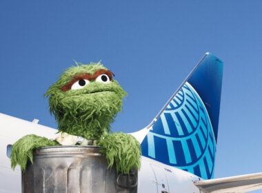 United Airlines taps into the experience of Oscar the Grouch to educate the flying public about SAF