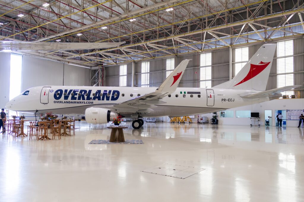 Overland Airways Embraer E 175