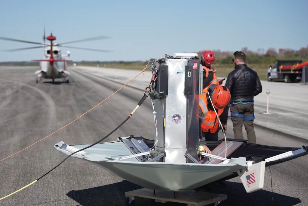 Sierra Space Ghost drop test from a helicopter