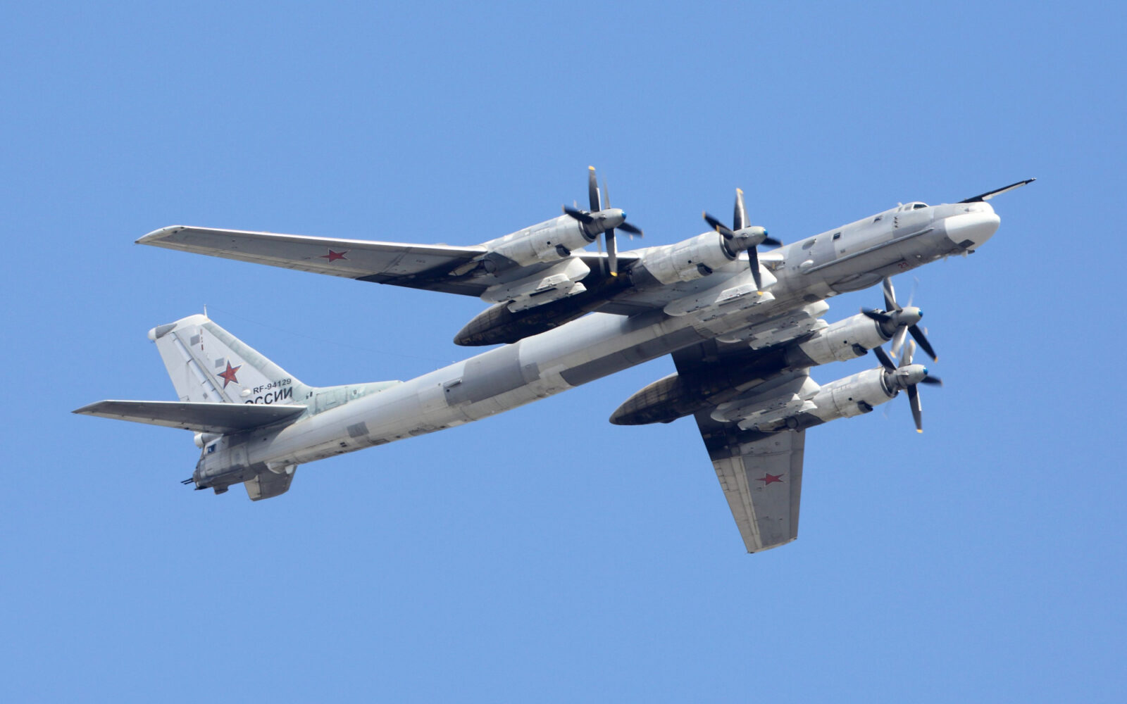 Russia’s modernized Tu-95 bomber conducts new test flight - AeroTime