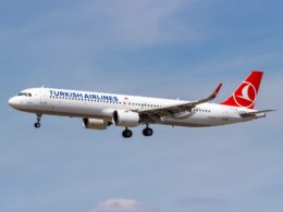 A Turkish Airlines Airbus A321neo was forced to divert away from LGW to BHX as it was running out of fuel