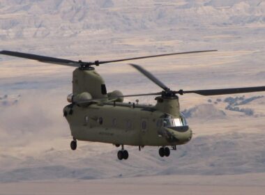 a_boeing_ch-47f_chinook_helicopter-1.jpg