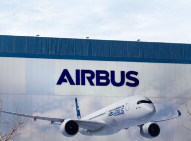 a_picture_of_an_airbus_a350_on_the_manufacturers_building_in_spain.jpg