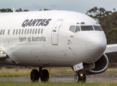 a_qantas_boeing_737.jpg