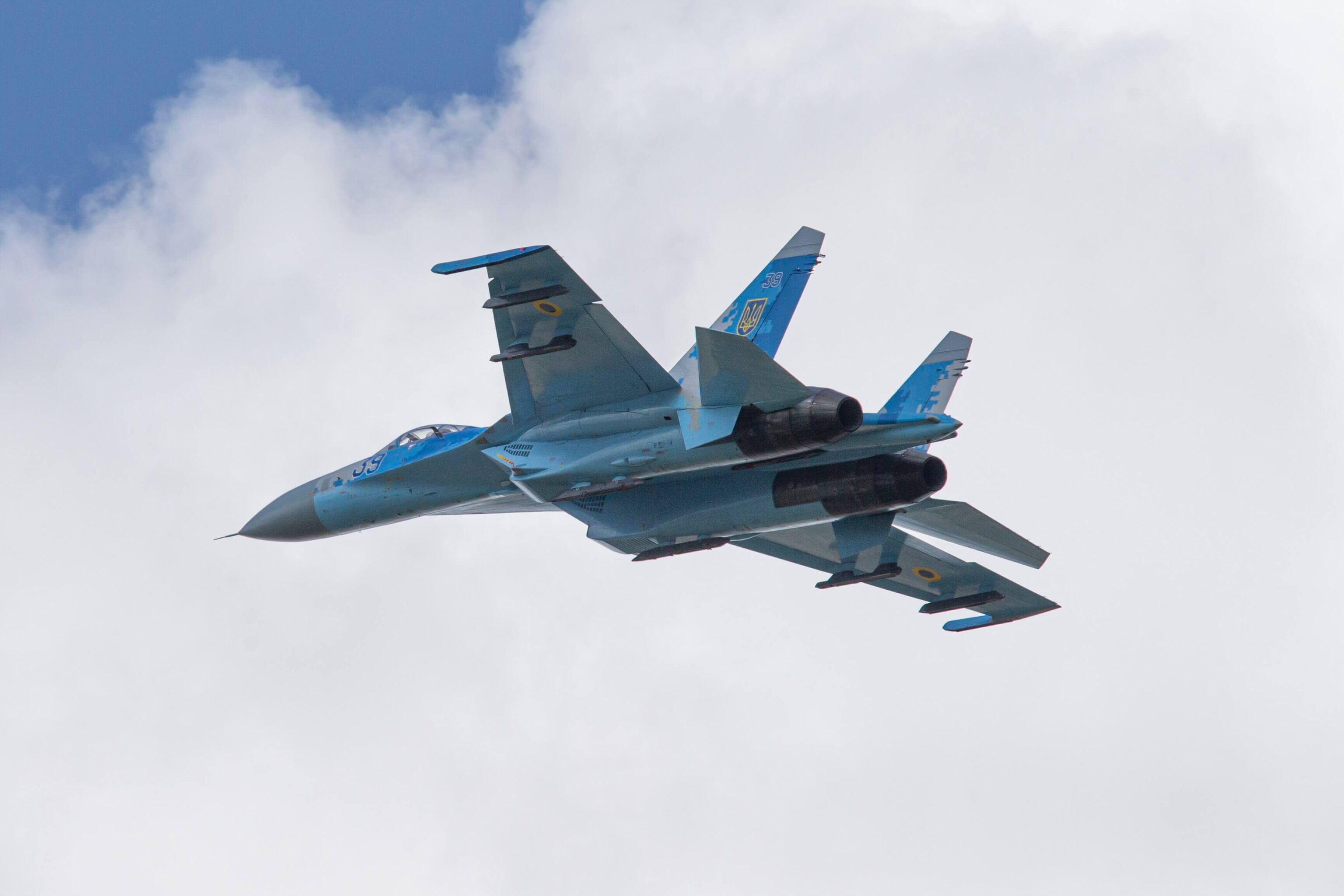 A Ukrainian Su-27 Flanker Fighter-3.jpg - Aerotime