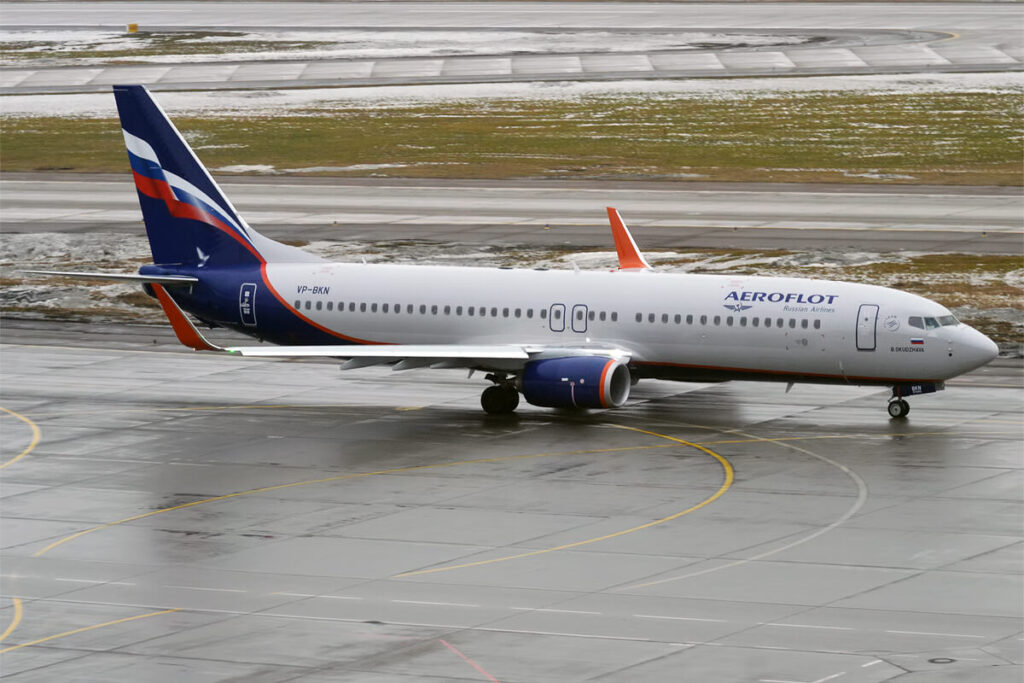 aeroflot_vp-bkn_boeing_737-8mc_39228902451.jpg