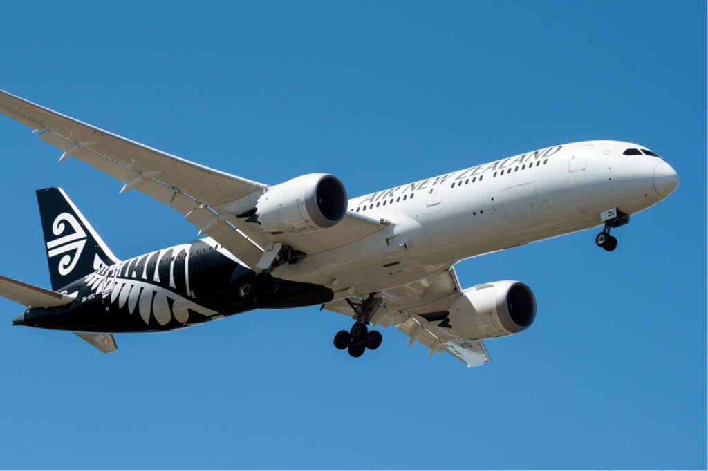 air_new_zealand_boeing_787_dreamliner.jpg