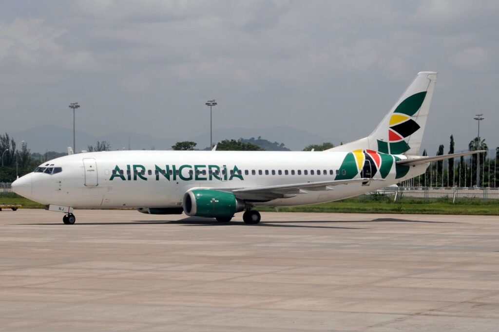 air_nigeria_boeing_737-300.jpg