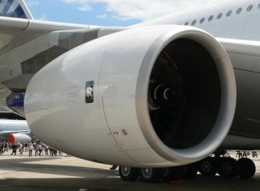 airbus_380_rolls_royce_trent_900.jpg