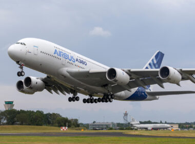 airbus_a380_departing_farnborough_airshow_2014.jpg