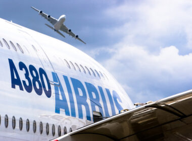 airbus_a380_exhibition_flight_at_ila_berlin_air_show_2010-1.jpg