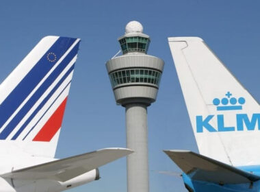 airfrance-klm_tails.jpg