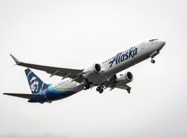 alaska_airlines_boeing_737_max.jpg