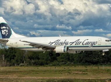 alaska_airlines_cargo_jet-1.jpg