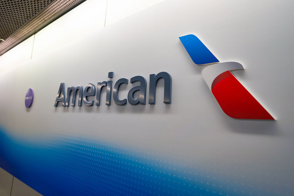 american_airlines_logo_at_chicago_ohare_international_airport_ord.jpg