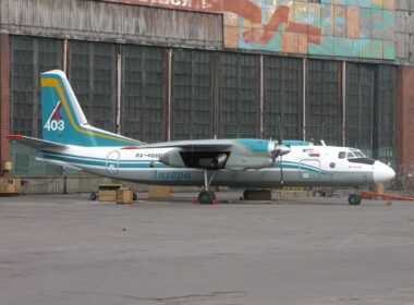 antonov_an-24rv_angara_airlines_an0751689.jpg