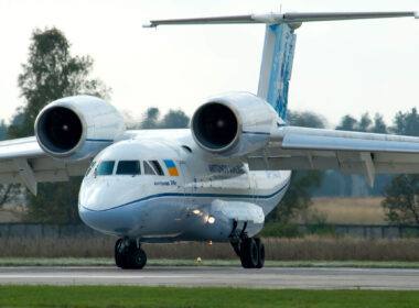 antonov_an-74_cargo_plane_in_ukraine.jpg