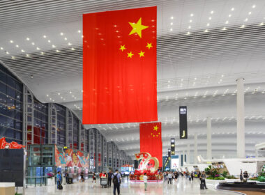 baiyun_international_airport_terminal_2.jpg