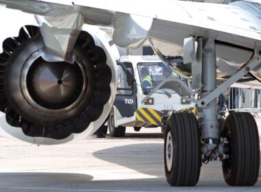 boeing_737_max_engine.jpg