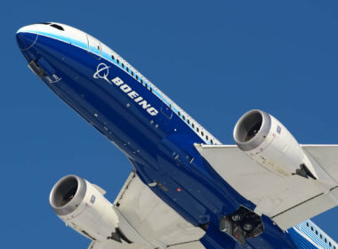 boeing_787_dreamliner.jpg