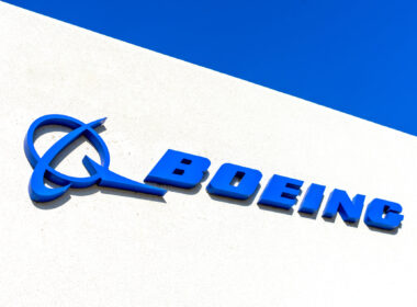 boeing_logo_on_building.jpg