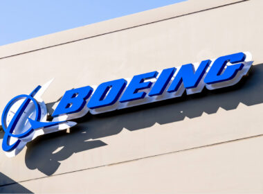 boeing_logo_on_one_of_its_corporate_buildings-1.jpg