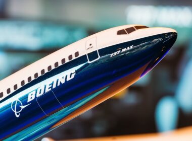 boeing_reports_biggest_loss_of_its_history_due_to_737_max_crisis_postpones_777x.jpg