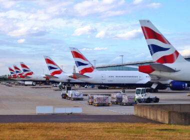 british_airways_aircraft_parked_at_its_london_heathrow_airport_lhr_hub.jpg