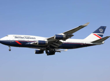 british_airways_boeing_747_with_the_classic_landor_livery.jpg