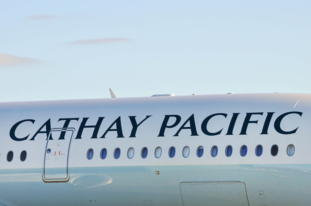 cathay_pacific_airways_airbus_a350-941.jpg