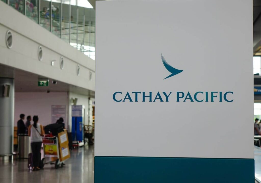 cathay_pacific_cathay_dragon-1-1.jpg