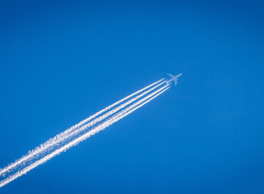 contrails-1210064_1280-6.jpg