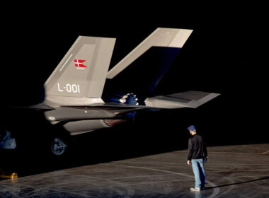 danish_f-35_tail.jpg