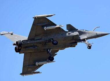 dassault_rafale_underside.jpg