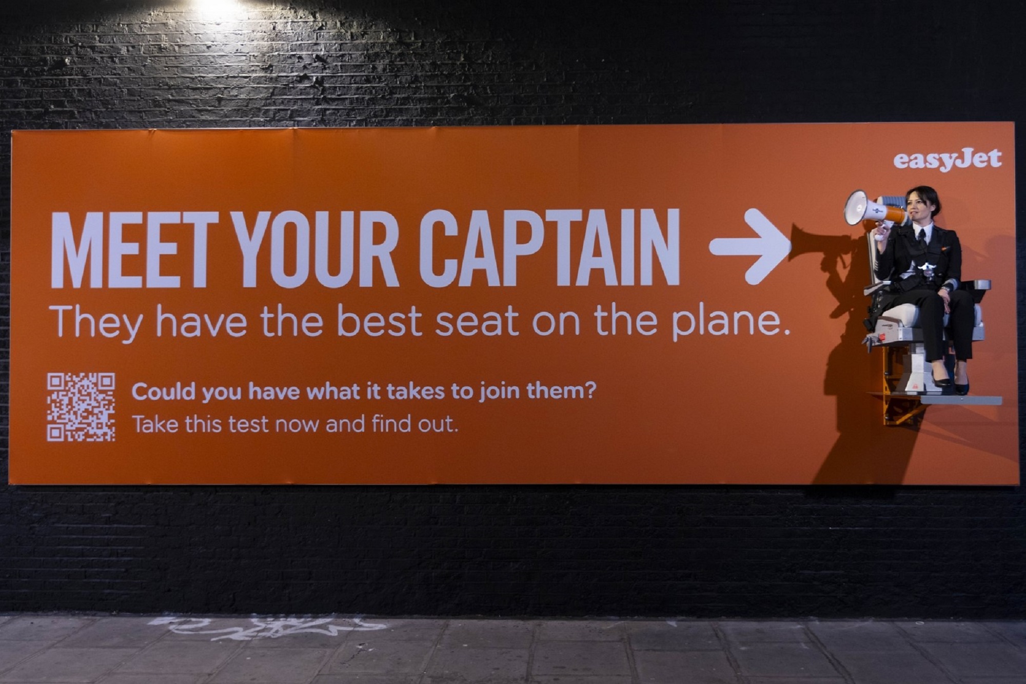 New recruits: easyJet launches online pilot aptitude test