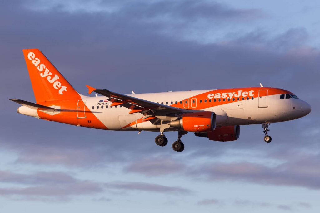 easyjet_a319.jpg