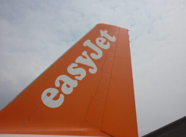 easyjet_tailfin_logo-1-1.jpg