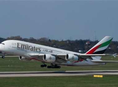 emirates_airbus_a380_departing_dusseldorf_airport_dus.jpg