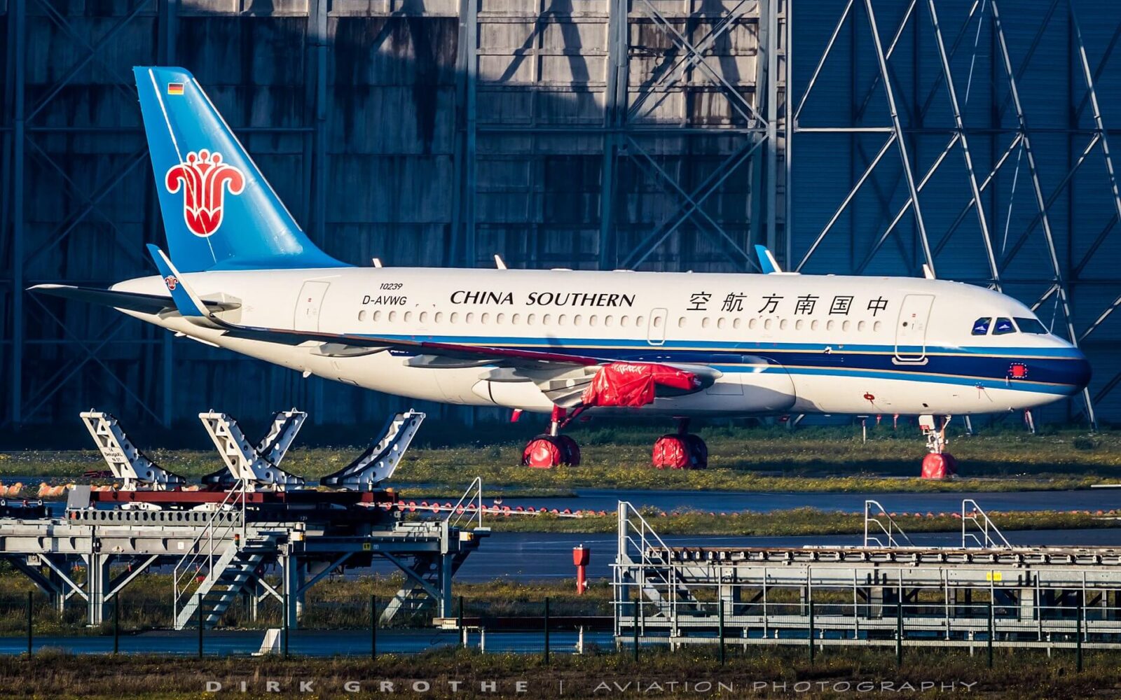 China Southern’s first Airbus A319neo unveils in Hamburg - AeroTime