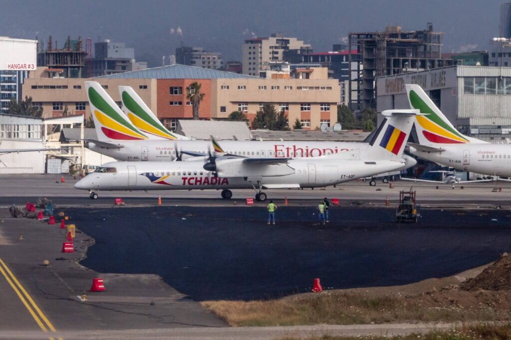 et-aqf_bombardier_dhc-8-402q_dash_8_addis_ababa_20-12-19_1.jpg