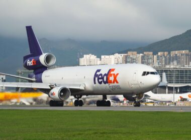 fedex_in_hk.jpg