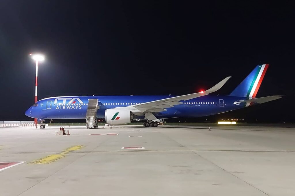 first_ita_airways_a350.jpg