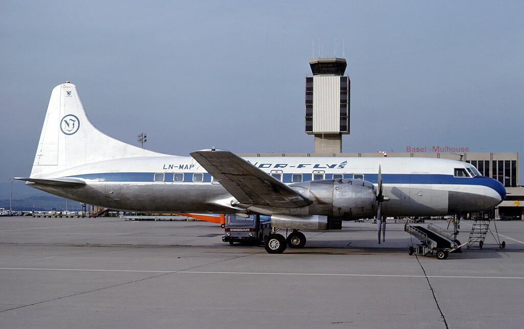 nor_fly_convair_440-75_metropolitan.jpg