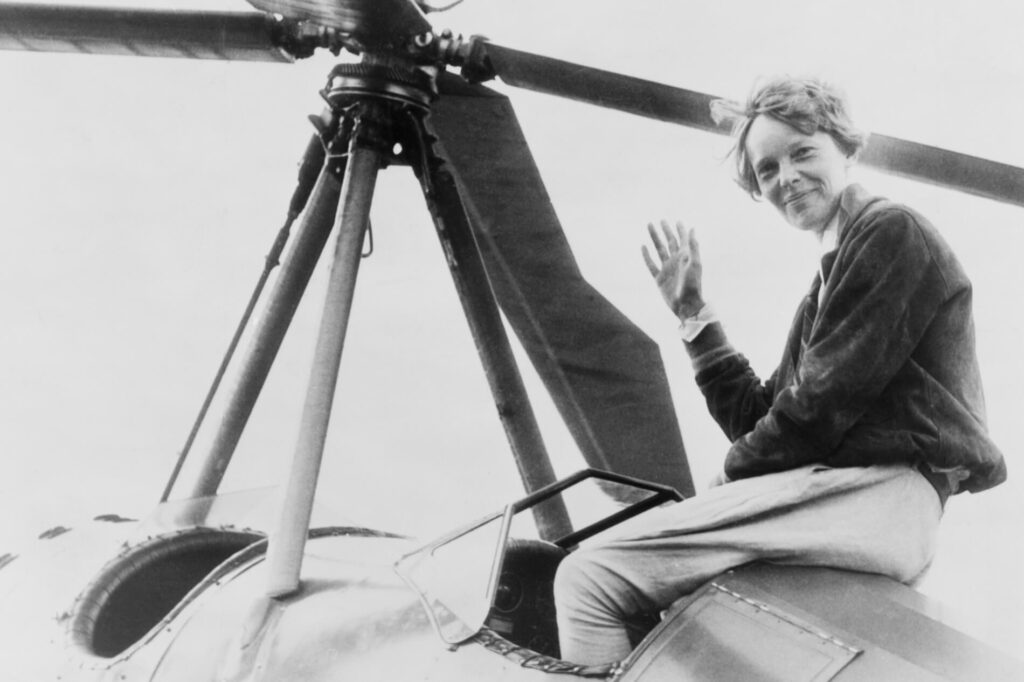 pilot_amelia_earhart-1-1.jpg