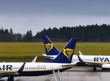 ryanair_boeing_737_aircraft_at_frankfurt_hahn_airport_hhn.jpg