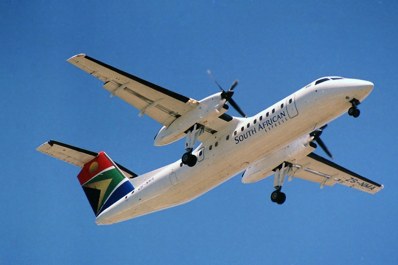 South African Express staff attempts to buy the dying airline - AeroTime