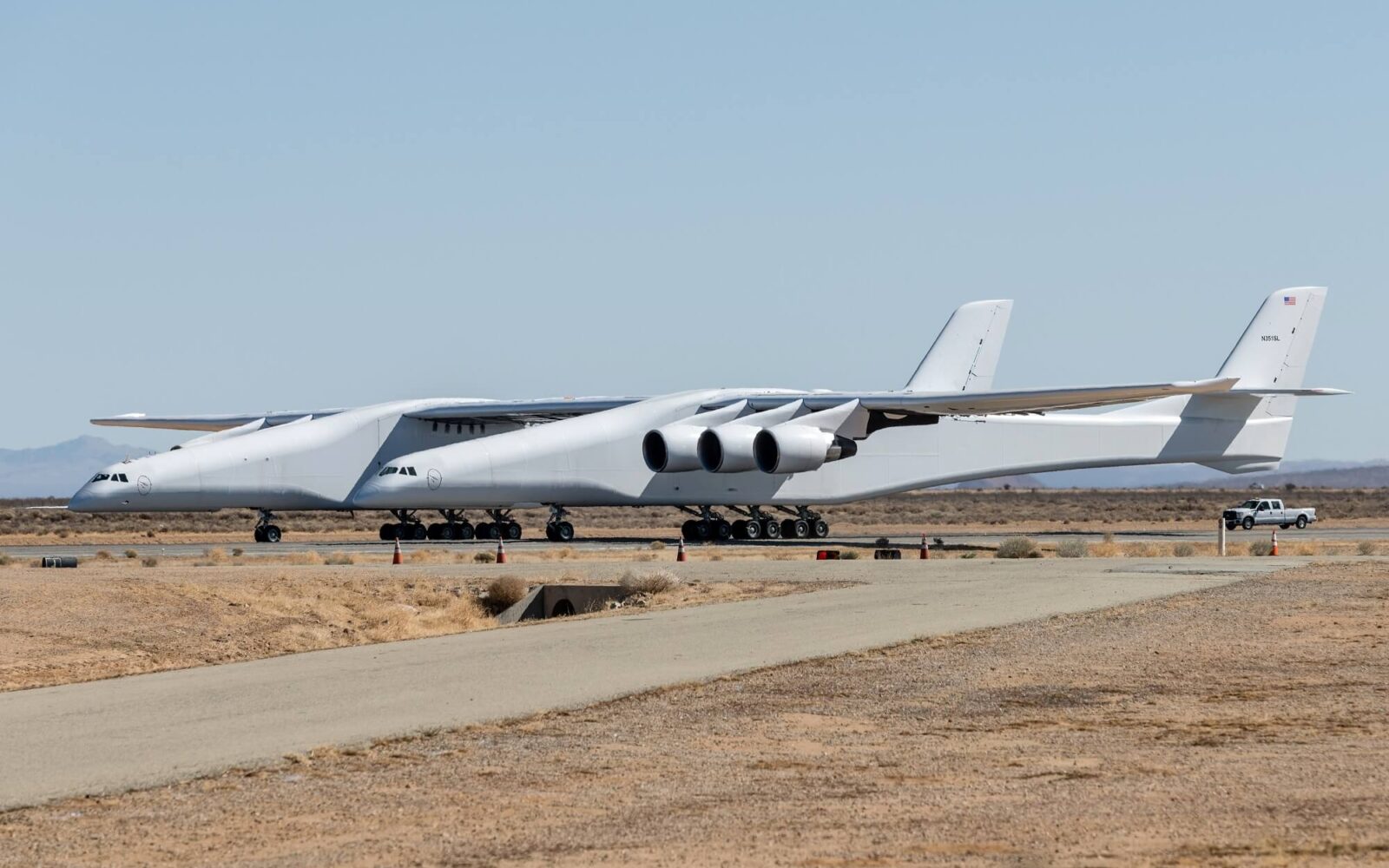 Stratolaunch moves closer to first hypersonic vehicle drop test - AeroTime