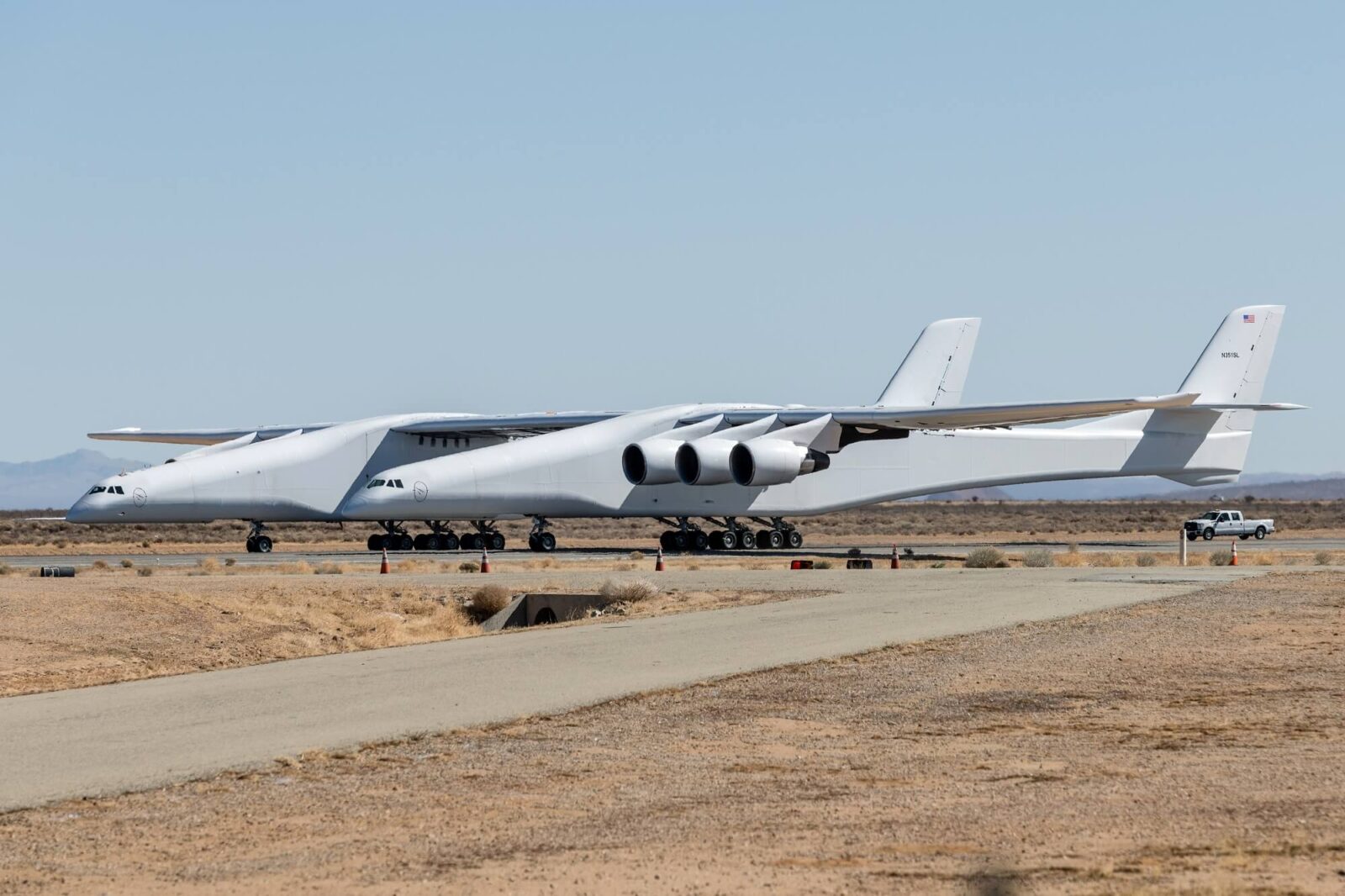 scaled_composites_stratolaunch_roc_aircraft.jpg - AeroTime