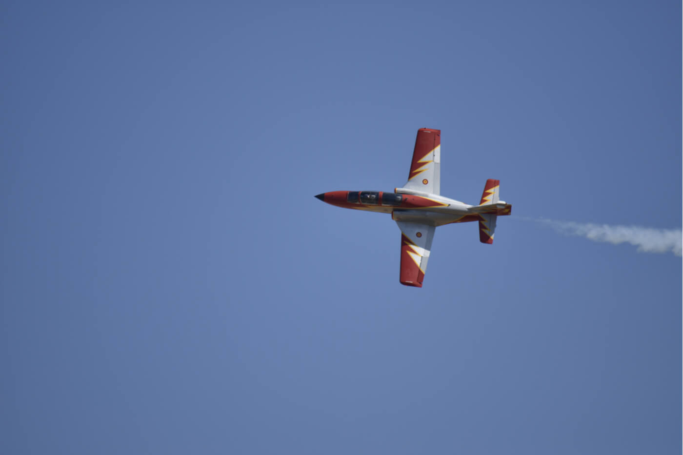 Spanish Air Force C-101 Aviojet Trainer Crashes In The Sea - Aerotime