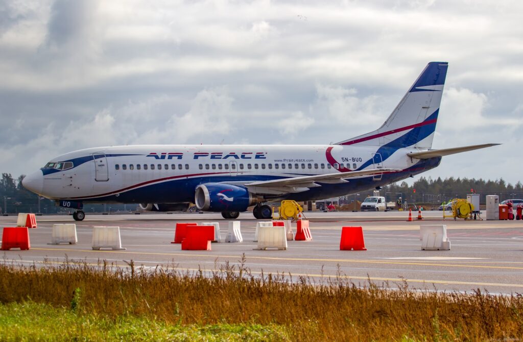 Air Peace airlines Boeing 737-300